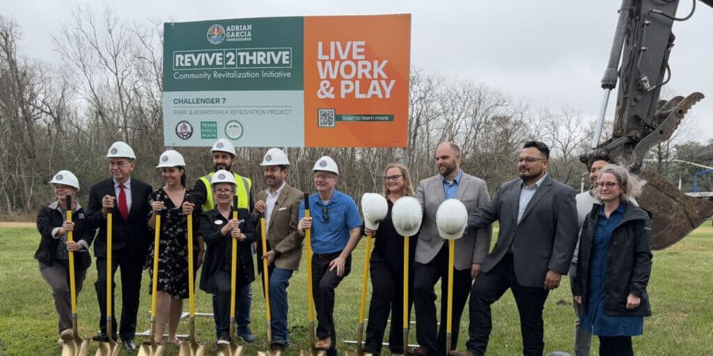 Challenger-7-Groundbreaking